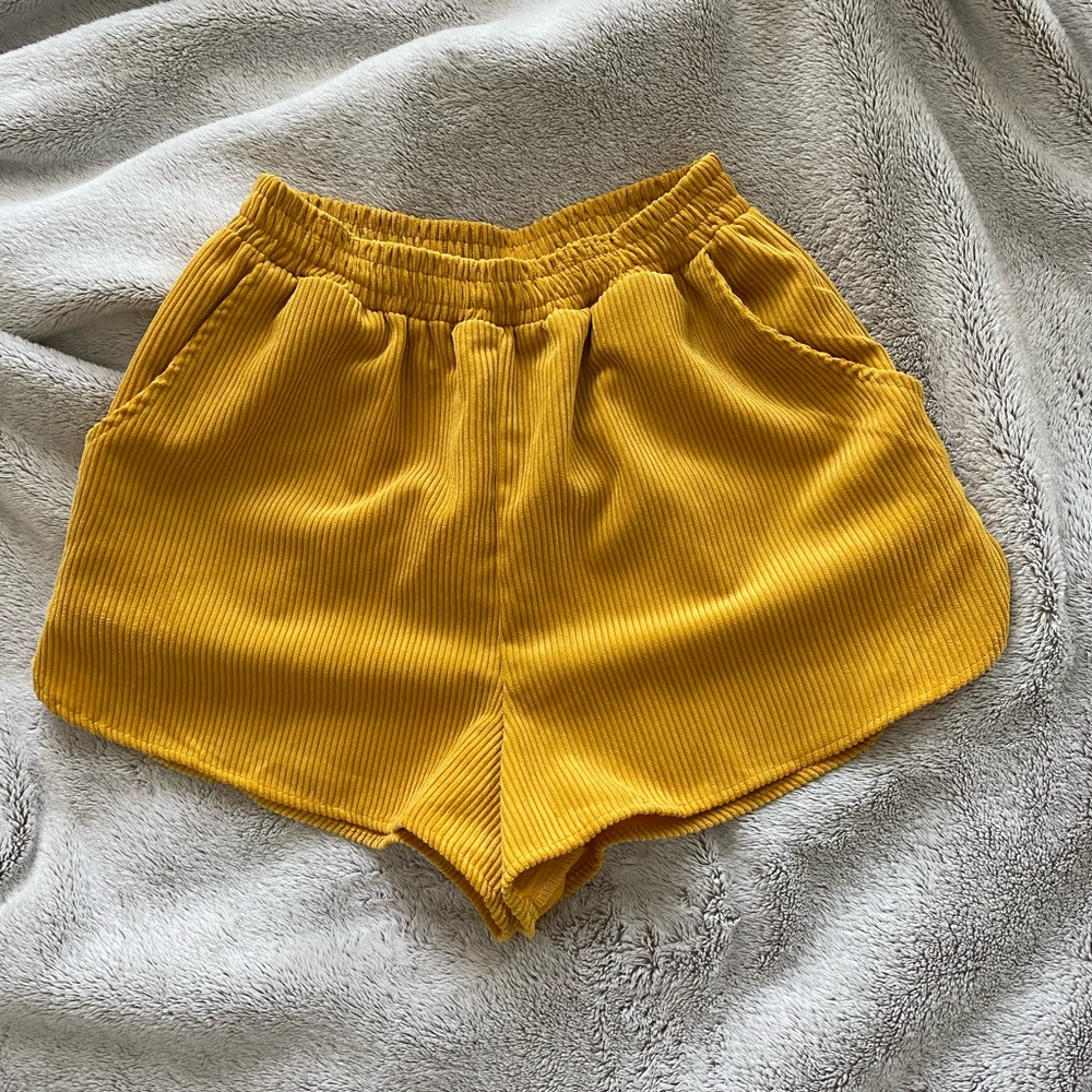 Wilde fable fabric shorts